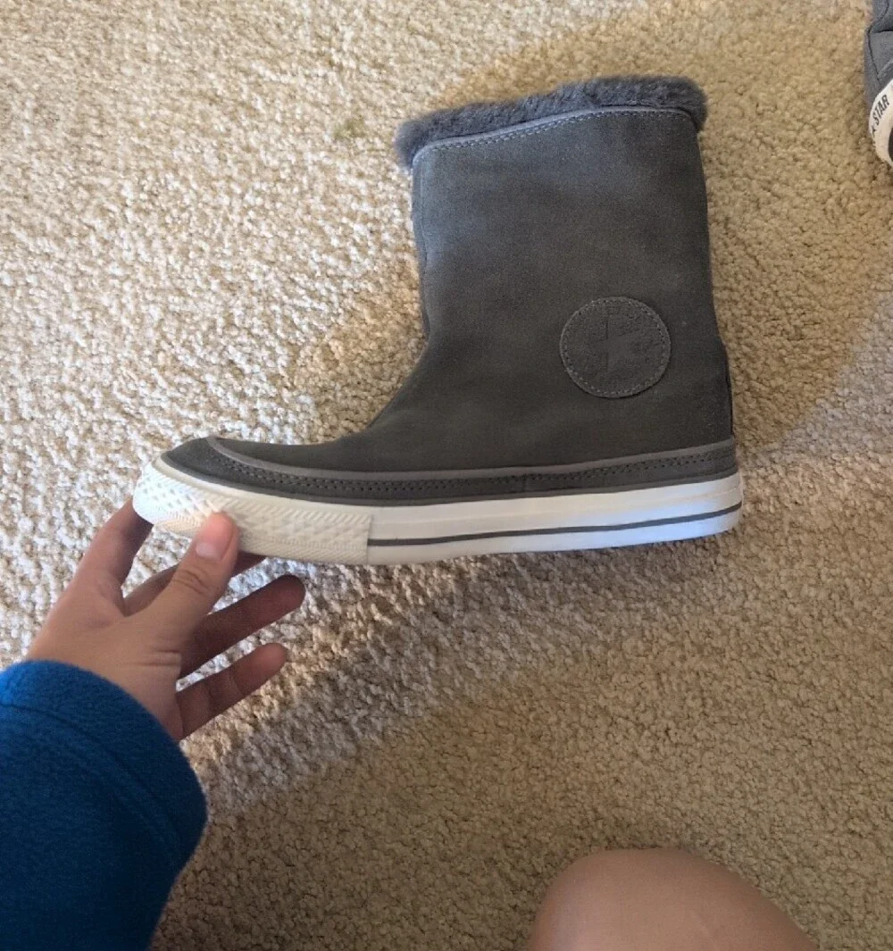 Converse All-Star Beverly Fur-lined Suede Boots